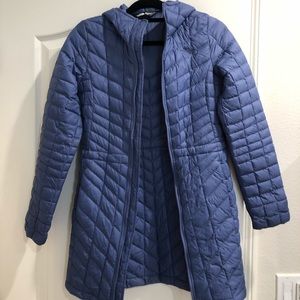 EUC The North Face ThermoBall  Parka  XS